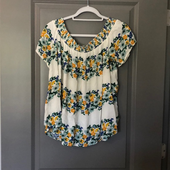 Old Navy Top - Picture 1 of 1